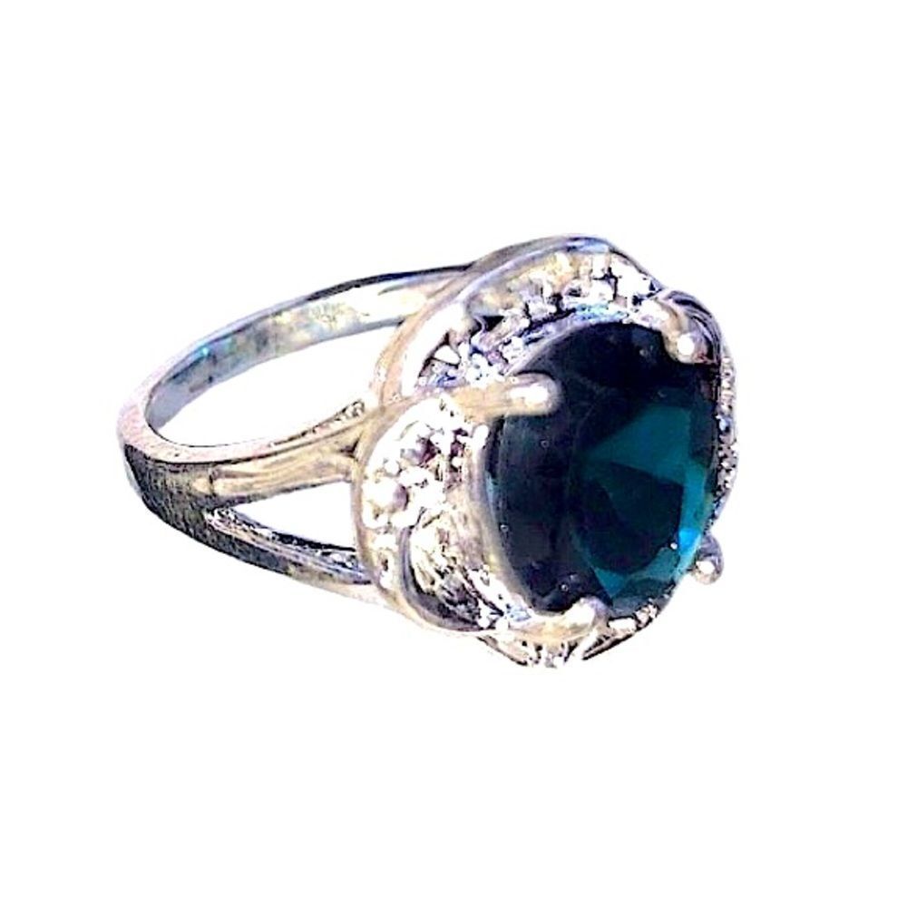 Sterling silver Emerald green ring